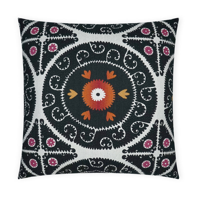 Suzandozi Pillow - Tuxedo - DV Kap