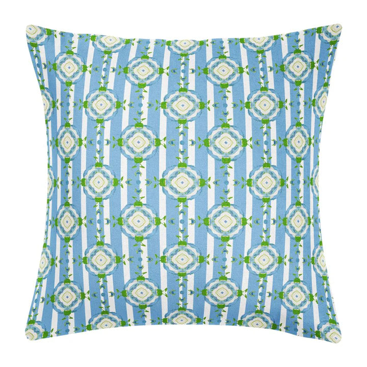 Laura Park - 22' x 22' Euro Pillow Bundle - Chalet Charm