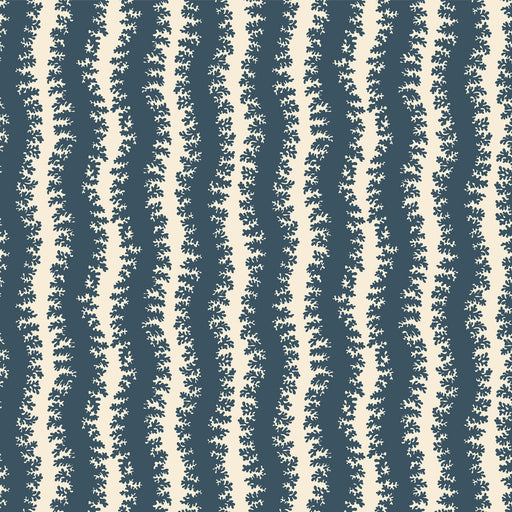 KRAVET COUTURE - ELKHORN STRIPE- 01 - Wallcovering by the Roll 01