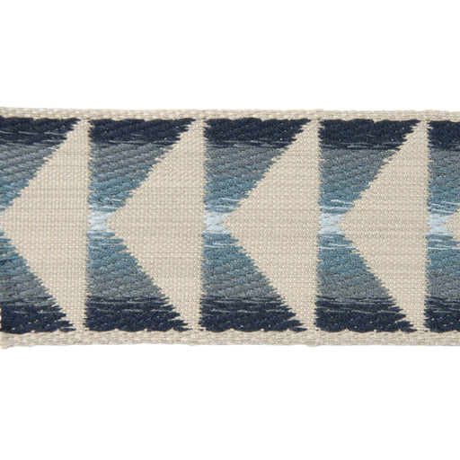 LEE JOFA MODERN - BANDEAU- CORNFLOWER - Fabric by the Yard CORNFLOWER